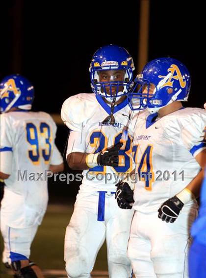Thumbnail 3 in Servite vs. Bishop Amat photogallery.