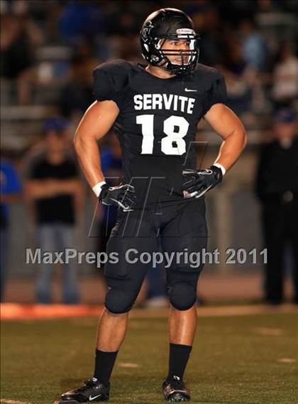 Thumbnail 2 in Servite vs. Bishop Amat photogallery.