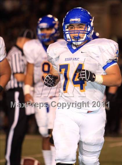 Thumbnail 2 in Servite vs. Bishop Amat photogallery.