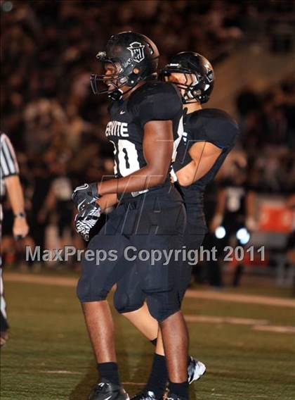 Thumbnail 1 in Servite vs. Bishop Amat photogallery.