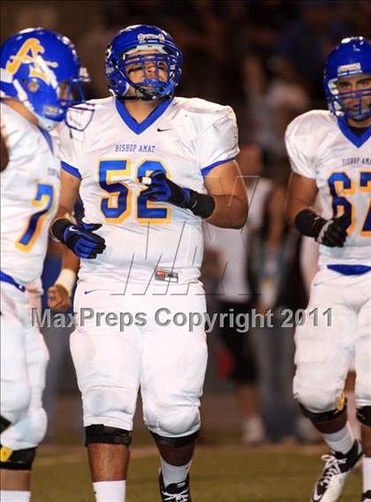 Thumbnail 3 in Servite vs. Bishop Amat photogallery.