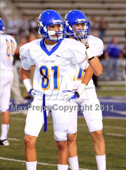 Thumbnail 2 in Servite vs. Bishop Amat photogallery.
