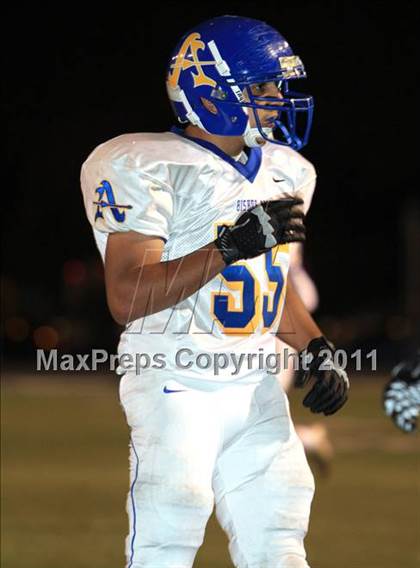 Thumbnail 1 in Servite vs. Bishop Amat photogallery.