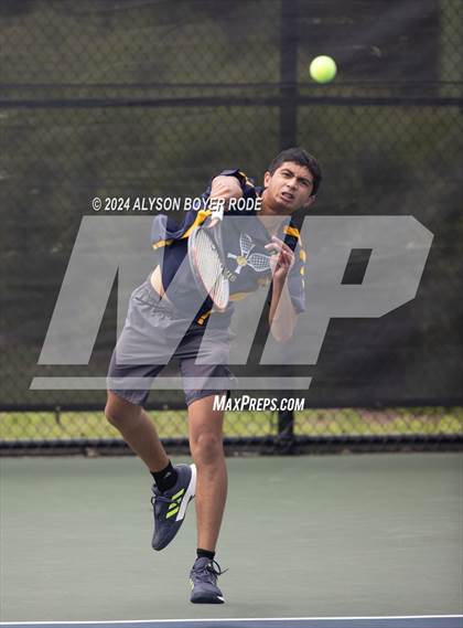Thumbnail 2 in NCHSAA 1A Finals (Singles) photogallery.