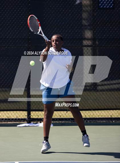 Thumbnail 2 in NCHSAA 1A Finals (Singles) photogallery.