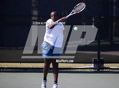 Thumbnail 2 in NCHSAA 1A Finals (Singles) photogallery.