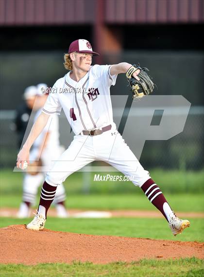 Thumbnail 3 in Comanche @ Millsap photogallery.