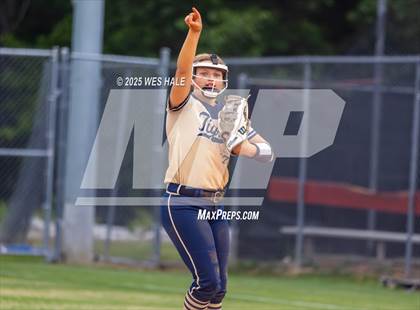 Thumbnail 3 in Collierville @ Arlington photogallery.
