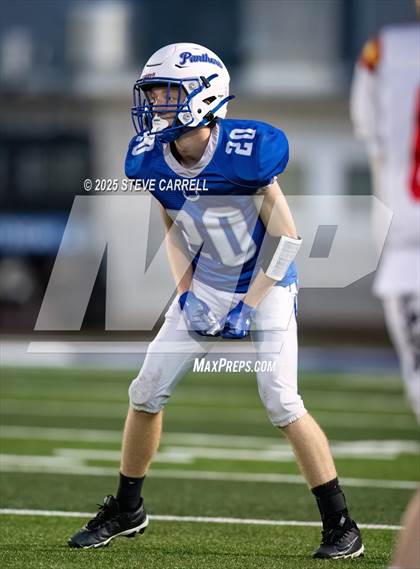 Thumbnail 3 in JV: Yreka @ University Prep photogallery.