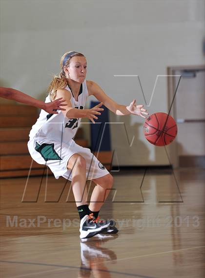 Thumbnail 2 in D'Evelyn vs. Cherokee Trail (Grandview Invitational) photogallery.