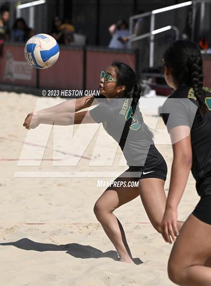 Thumbnail 1 in Oaks Christian vs. Long Beach Poly (CIF-SS D2 Playoffs) photogallery.