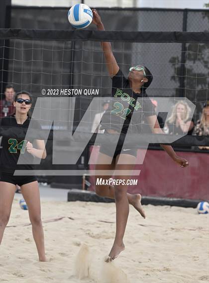 Thumbnail 3 in Oaks Christian vs. Long Beach Poly (CIF-SS D2 Playoffs) photogallery.