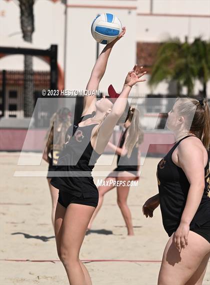 Thumbnail 3 in Oaks Christian vs. Long Beach Poly (CIF-SS D2 Playoffs) photogallery.