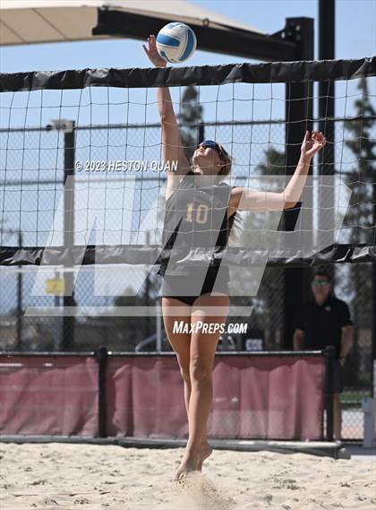 Thumbnail 3 in Oaks Christian vs. Long Beach Poly (CIF-SS D2 Playoffs) photogallery.