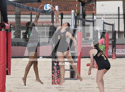 Thumbnail 3 in Oaks Christian vs. Long Beach Poly (CIF-SS D2 Playoffs) photogallery.