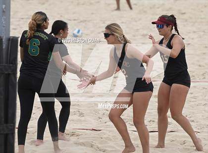 Thumbnail 3 in Oaks Christian vs. Long Beach Poly (CIF-SS D2 Playoffs) photogallery.