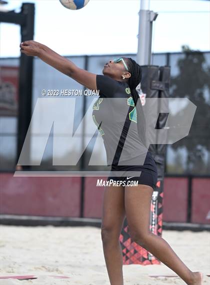 Thumbnail 2 in Oaks Christian vs. Long Beach Poly (CIF-SS D2 Playoffs) photogallery.