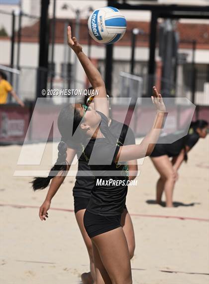 Thumbnail 2 in Oaks Christian vs. Long Beach Poly (CIF-SS D2 Playoffs) photogallery.