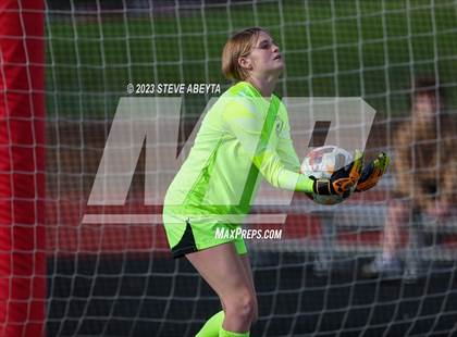 Thumbnail 1 in Douglas County @ Regis Jesuit photogallery.
