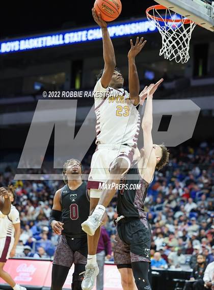 Thumbnail 2 in Beaumont United vs. Mansfield Timberview (UIL 5A State Final) photogallery.