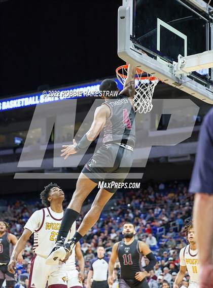 Thumbnail 1 in Beaumont United vs. Mansfield Timberview (UIL 5A State Final) photogallery.
