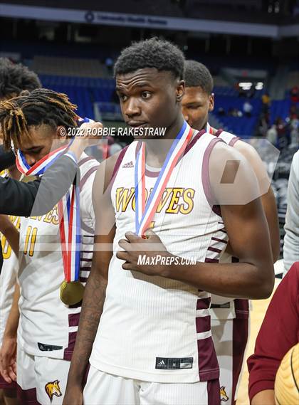 Thumbnail 1 in Beaumont United vs. Mansfield Timberview (UIL 5A State Final) photogallery.