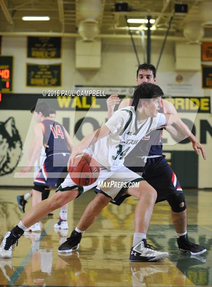 Thumbnail 2 in Horizon vs Scottsdale Christian Academy (Horizon Holiday Hoops) photogallery.