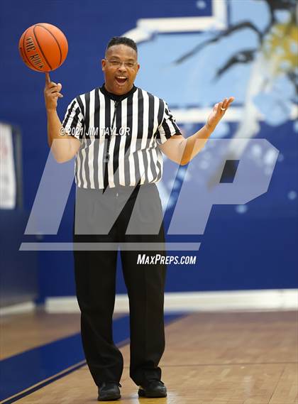 Thumbnail 2 in Forney vs Round Rock (Raising Cane's Chicken Lady Roo Classic) photogallery.