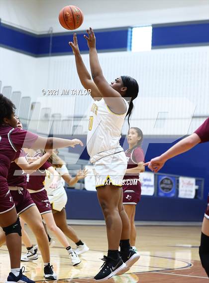 Thumbnail 2 in Forney vs Round Rock (Raising Cane's Chicken Lady Roo Classic) photogallery.