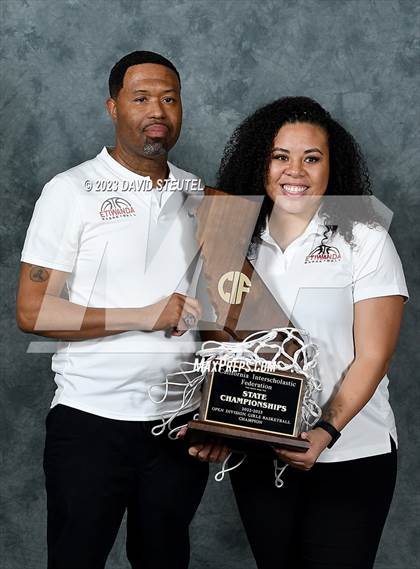 Thumbnail 3 in Etiwanda (CIF State Open Div. Award Photos) photogallery.