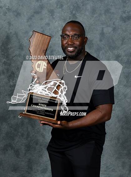 Thumbnail 2 in Etiwanda (CIF State Open Div. Award Photos) photogallery.