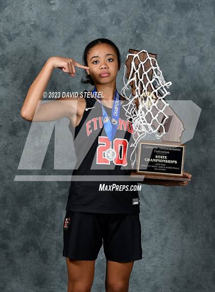 Thumbnail 2 in Etiwanda (CIF State Open Div. Award Photos) photogallery.
