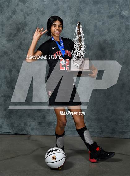 Thumbnail 3 in Etiwanda (CIF State Open Div. Award Photos) photogallery.