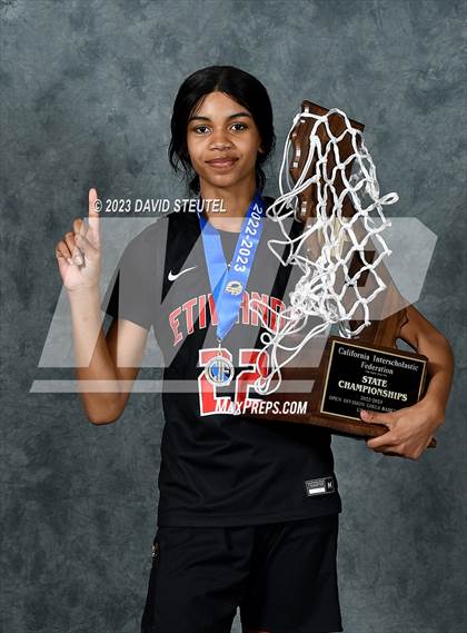 Thumbnail 3 in Etiwanda (CIF State Open Div. Award Photos) photogallery.