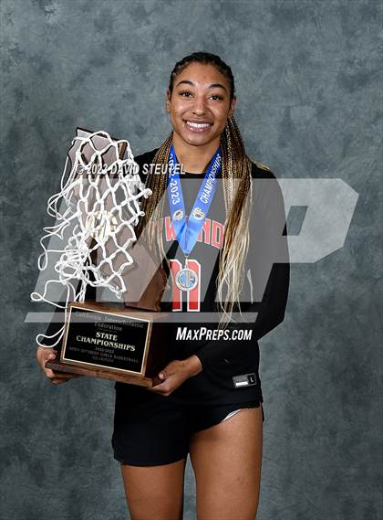 Thumbnail 1 in Etiwanda (CIF State Open Div. Award Photos) photogallery.