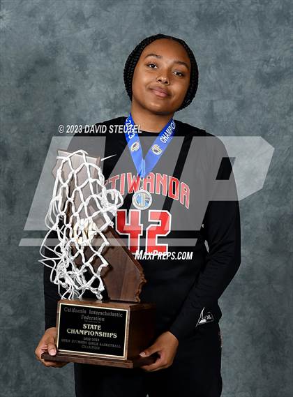 Thumbnail 3 in Etiwanda (CIF State Open Div. Award Photos) photogallery.