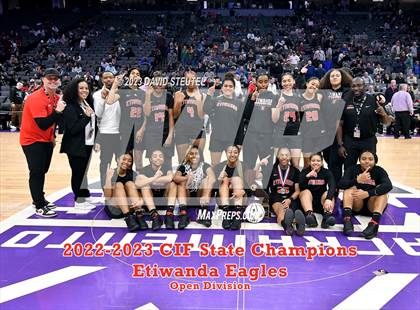 Thumbnail 2 in Etiwanda (CIF State Open Div. Award Photos) photogallery.