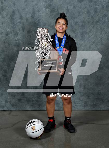 Thumbnail 2 in Etiwanda (CIF State Open Div. Award Photos) photogallery.