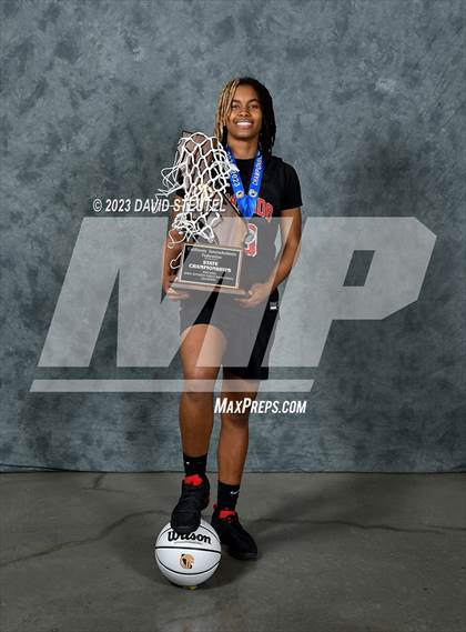 Thumbnail 2 in Etiwanda (CIF State Open Div. Award Photos) photogallery.