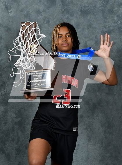 Thumbnail 3 in Etiwanda (CIF State Open Div. Award Photos) photogallery.