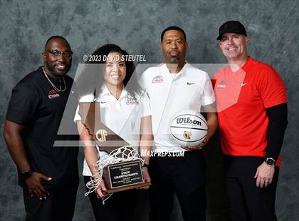 Thumbnail 1 in Etiwanda (CIF State Open Div. Award Photos) photogallery.