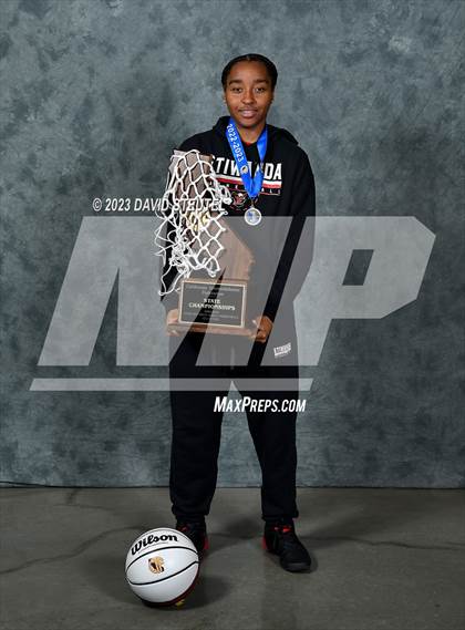 Thumbnail 2 in Etiwanda (CIF State Open Div. Award Photos) photogallery.