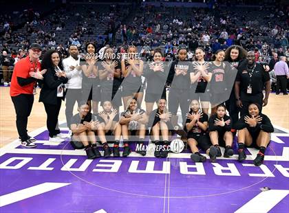 Thumbnail 3 in Etiwanda (CIF State Open Div. Award Photos) photogallery.