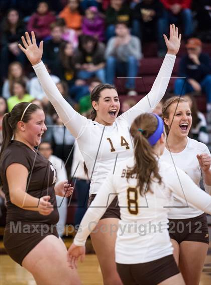 Thumbnail 1 in Bethlehem Catholic vs Allentown Central Catholic (PIAA District 11 Class AA Final) photogallery.