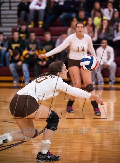 Thumbnail 2 in Bethlehem Catholic vs Allentown Central Catholic (PIAA District 11 Class AA Final) photogallery.