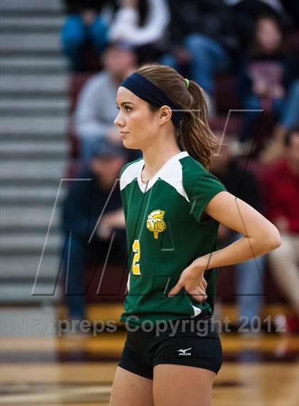 Thumbnail 3 in Bethlehem Catholic vs Allentown Central Catholic (PIAA District 11 Class AA Final) photogallery.