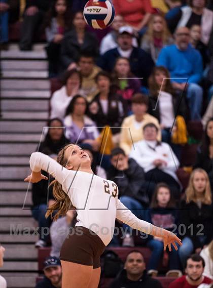 Thumbnail 1 in Bethlehem Catholic vs Allentown Central Catholic (PIAA District 11 Class AA Final) photogallery.