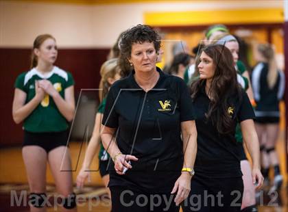 Thumbnail 1 in Bethlehem Catholic vs Allentown Central Catholic (PIAA District 11 Class AA Final) photogallery.