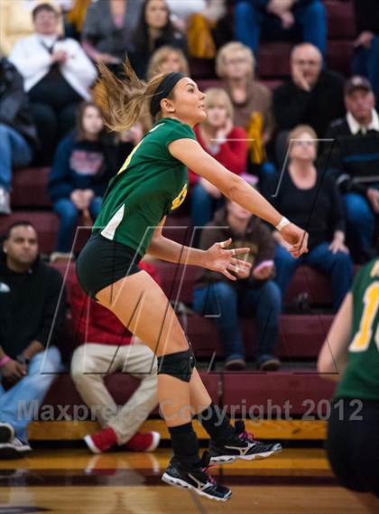 Thumbnail 2 in Bethlehem Catholic vs Allentown Central Catholic (PIAA District 11 Class AA Final) photogallery.