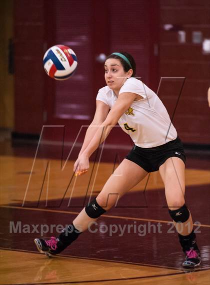 Thumbnail 1 in Bethlehem Catholic vs Allentown Central Catholic (PIAA District 11 Class AA Final) photogallery.